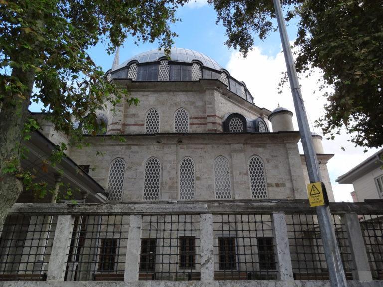 Мечеть Kerem Aydınlar Camii